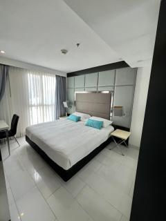 Sea View Condo 1BR The Sky Residence Pattaya - 0