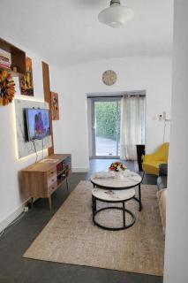 Résidence Tourine cosy en plein centre ville d'Akwa - 6