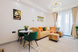 Bright and Airy Space 1BR Kilimani Walk to Yaya - 0