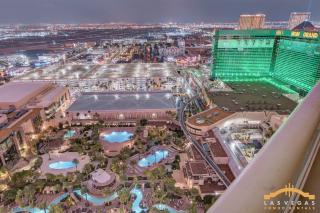 MGM Signature-34-602 1Br 2Ba Balcony Jacuzzi Suite - 0