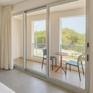 Luxury Condo 1BR Kitchen AC Gym Pool Cinema - 5