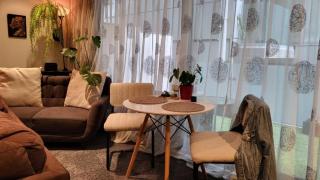 Stylish Home within Central Wellington - Free Parking - 2