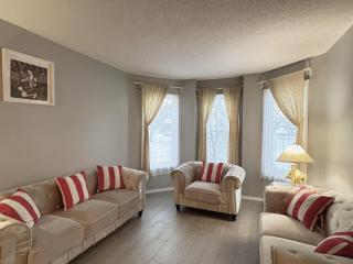 Lake Simcoe 4 Bedroom Family Home Ideal Toronto Area Retreat - 1