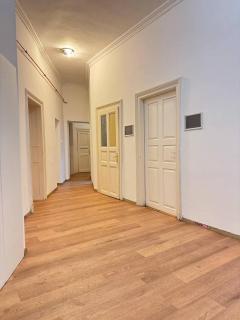 Erzsébet Central Stay Metro - 9