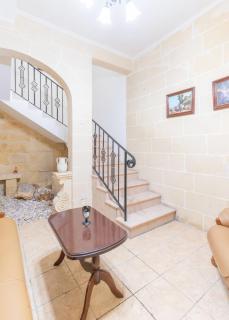 Town House with roof BBQ area & views - 4