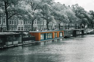 The Amsterdam Houseboat Family - de Jordaan Brand New Houseboat! - 0