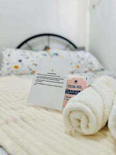 2BR Home - Remote-Work Ready - 15 min to Clark - 1