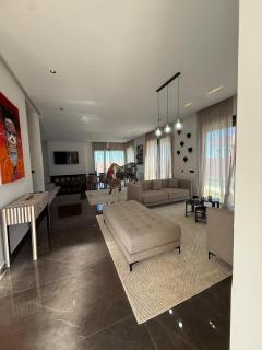 Exceptional Villa Private Pool and Breakfast - 0