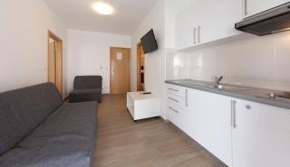 Villa Klara Apartments - Baška Voda - 1