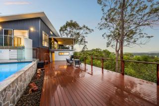 Hinterland Dreamers Poolside Retreat - 3