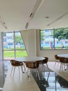 1Bedroom Condo Unit in QC - Free Swimming - 1