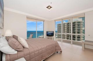 3 Bedroom Apt with Breathtaking views - 3