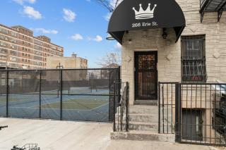 Modern 3 Bedroom 7 minutes to Manhattan - 9