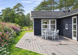 Lovely Cottage Near A Fantastic Beach - 9