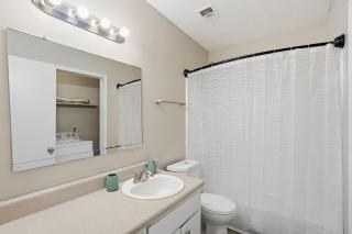 Comfort & Convenience in Stone Mountain - 3