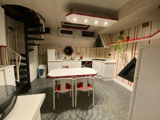 Péniche Amadeus conviviale et cosy , proche de Disney et de Paris - Torcy - 6