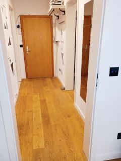 Lovely Art-Deco Apartment - 6