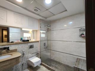 Huge studio apartment with entire luxury villa acess - 3