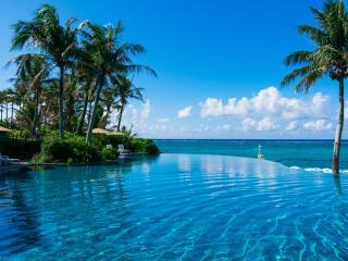 The Moon Beach Museum Resort - 7