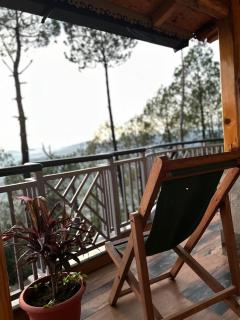 Pine Grey Castle - 1