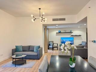 Stunning 3 plus 1 BR Apartment on JBR Beach with Marina View Near Mall, Metro & Cinemas - By Sunkissed Holiday Homes - 2