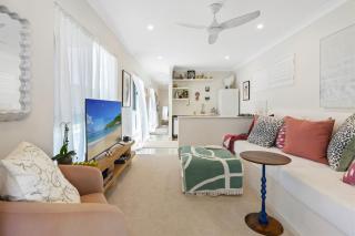 Mermaid Beach Oasis - 0