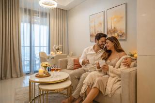 Keyrock Living - Dubai Oasis with Balcony Views - 9