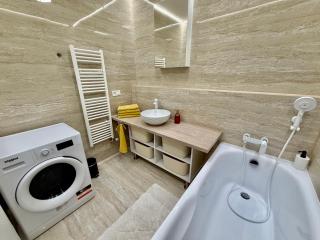 Luxury Urban Retreat, Terrace & View - 2