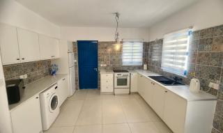 Protaras Sol 2 Bedroom Holiday Let Apartment - 8