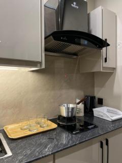 Zeta Mall Urban Studio Pool & Prime Location - 7