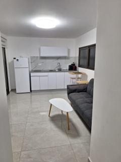 המקום של אתי ולילך 2 - 5