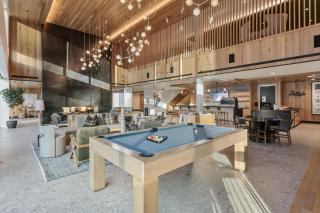 2505 Founders Place - Three Bedroom Deluxe condo - 1