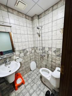 Doha emporium guest house - 7