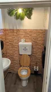 Hobbit Hütte am Bach ohne Bettwäsche - Kirchensittenbach - 2