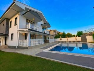 Dalyan Center Location Detached Villa with Pool - 4