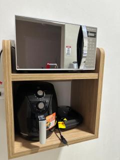 Apê no Centro com Ar, Suíte e Cozinha Completa - 6