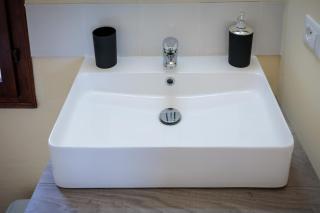 Guesthouse con 3 Camere e Bagno Privato a 5 Minuti dal Centro - 5