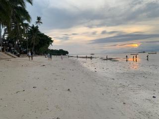 Trudis Place Beach Resort and Restaurant - 4