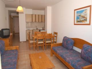 Apartment Empuriabrava by Beach & Canals - 9
