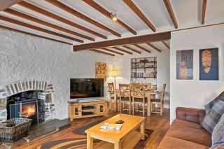 The Old School House - 8