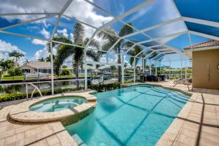 CoralVilla Martinique-pool, spa, foosball table, water view, boat dock, office - 0