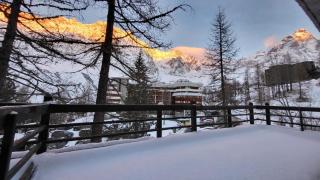 Beautiful 3-room apartment ski-in ski-out Cervinia - 0