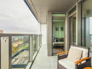 Modern Downtown Bratislava - 3