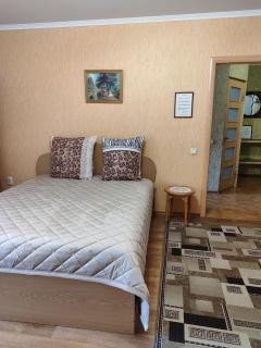 Апартаменти на Вул Перемоги 8 дрiб 3 - 2