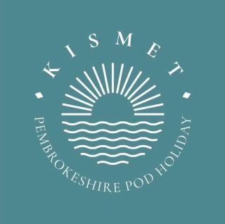 'Kismet' POPPYS PODS SLEEPS 5 WITH HOT TUB, NOBLE COURT HOLIDAY PARK, PEMBROKESHIRE - 8