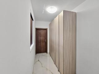 Serenity Suites No 3 - 9