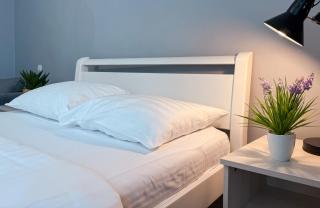 Kyiv Lesi 3 Studio Apartment - 9