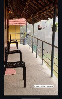 Chapters Farm Stay - 2