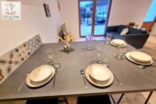 Parenthèse en Dombes Maison au calme avec jardin - 1