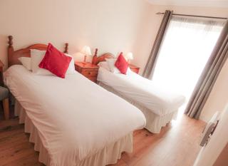 Kilkee Holiday Homes Type A by Trident Holiday Homes - 5